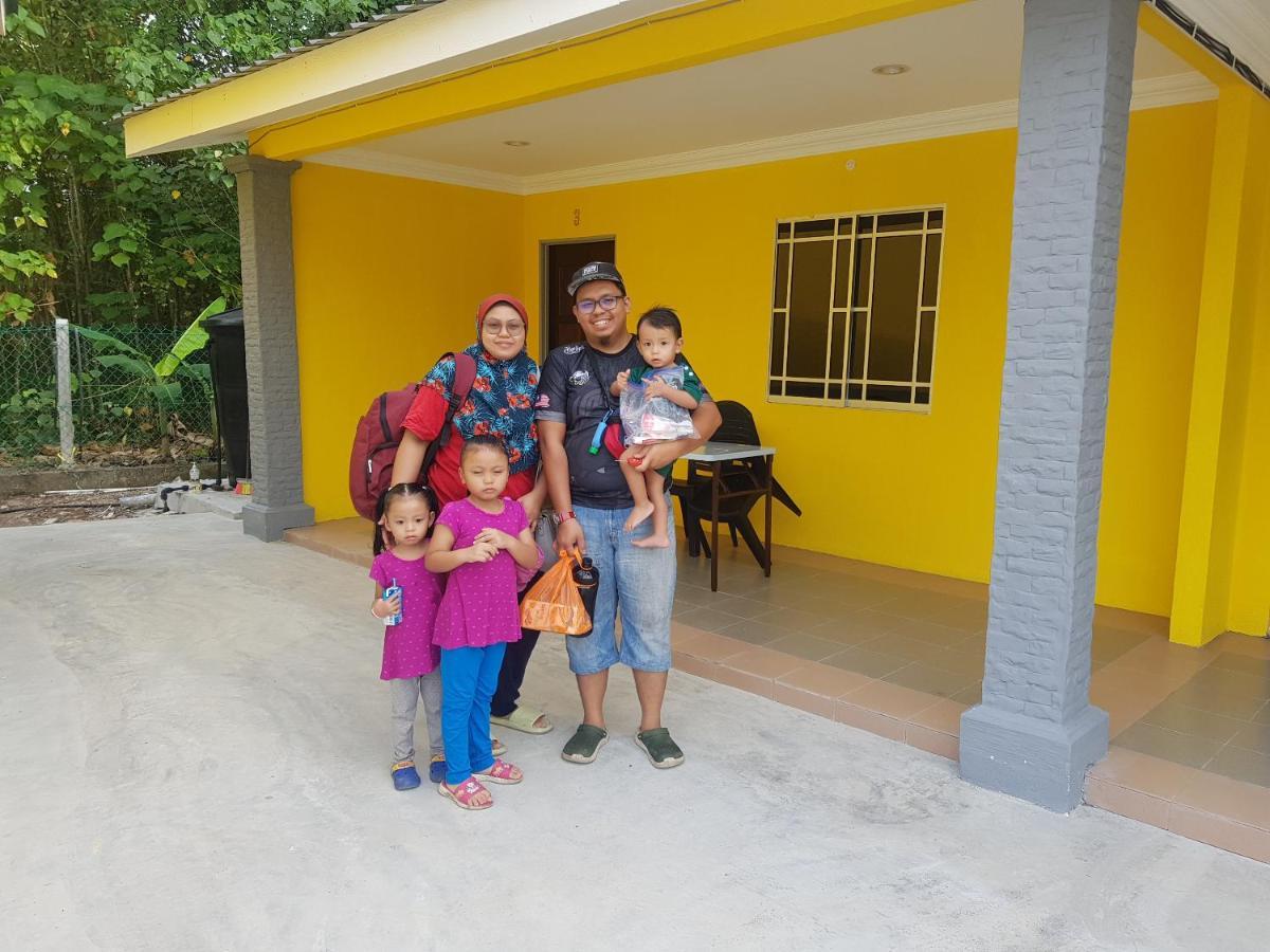 Room/Homestay Nazadja Sungai Besar Luaran gambar