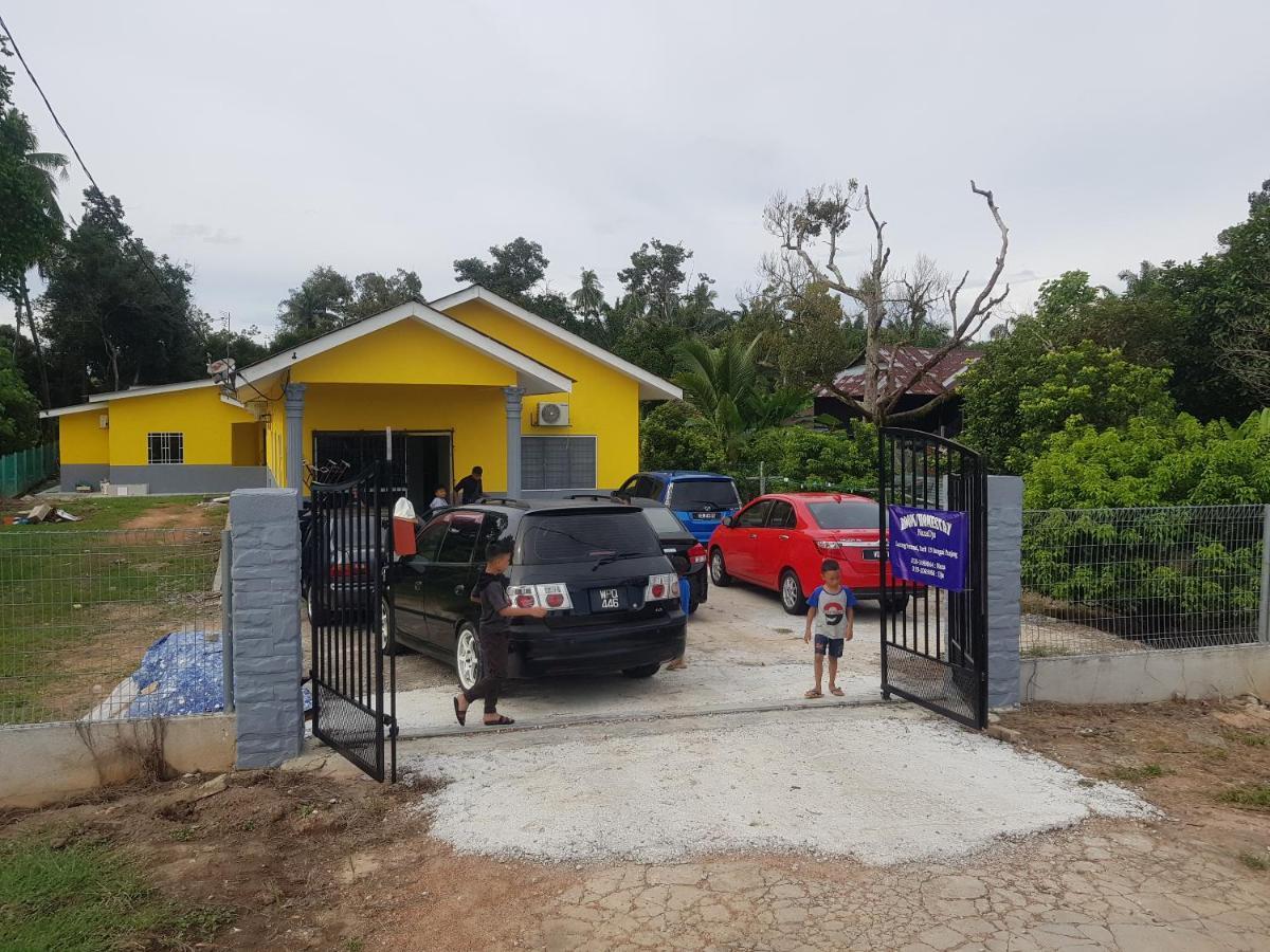 Room/Homestay Nazadja Sungai Besar Luaran gambar